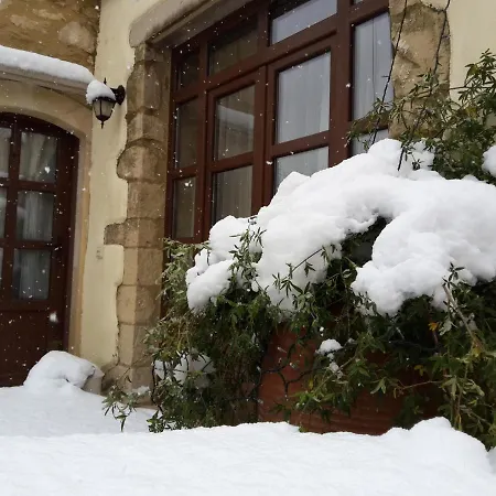 Kaladare Villa